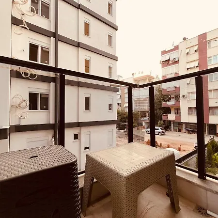 No3 Air Conditioning Smart Tv Comfortable Bed Luxury Apartment