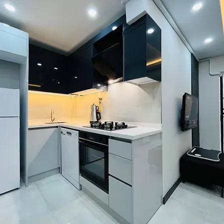 No3 Air Conditioning Smart Tv Comfortable Bed Luxury *