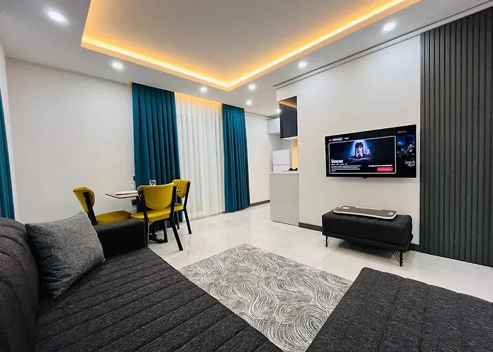 No3 Air Conditioning Smart Tv Comfortable Bed Luxury דירה